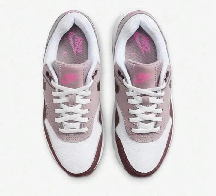 Nike Women's Air Max 1